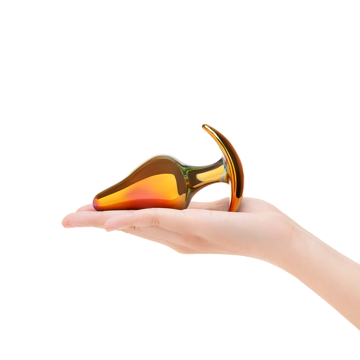 hand holding the plug to show the manageable size, lightweight feel, and secure grip for controlled insertion.