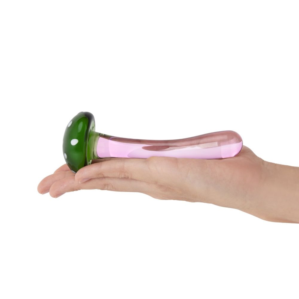 Model holding the Gläs 5.25" Mushroom Dildo