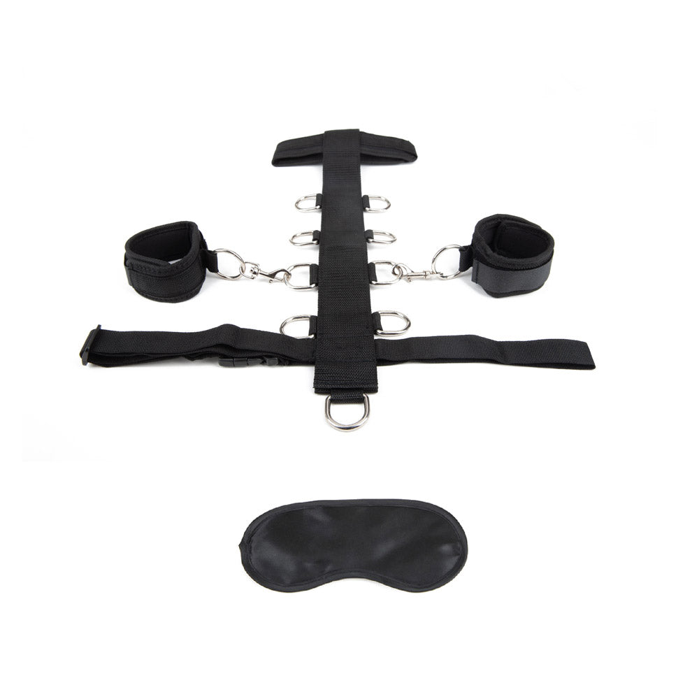 Everything included with the Lux Fetish Adjustable Neck and Wrist Restraint 3 Piece Set at glastoy.com